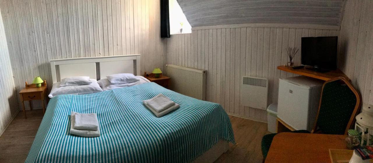 Mathias Haz Bed & Breakfast Magyarhertelend Exterior photo